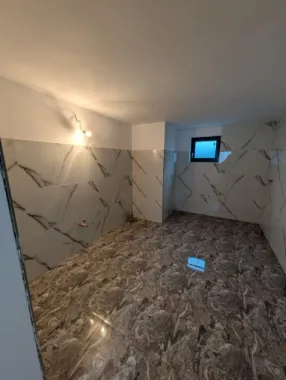 Spațiu comercial de închiriat, zona Decebal