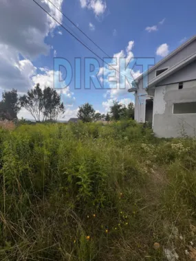 Casa individuala , cu piscina interioara , zona Strada Valea Budacului