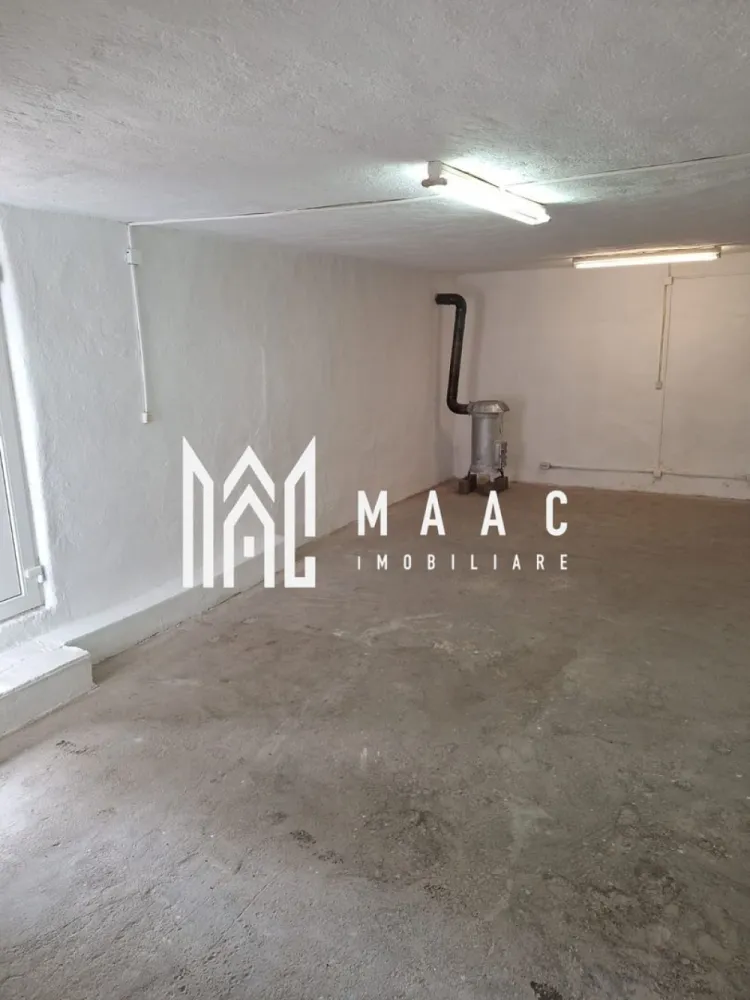 Spațiu de închiriat – 110 mp – Turnișor, Sibiu - MAAC Imobiliare va ofera spre inchiriere un spațiu cu suprafața utilă de 110 mp, situat în cartierul Turnișor din Sibiu, cu intrare separată din strada D.D. Roșca, ușor accesibil pentru activități comerciale sau de producție.

Spațiul este recent renovat și este compartimentat în două încăperi spațioase, oferind flexibilitate pentru diferite tipuri de activități.

Utilități disponibile:
apă
gaz
curent electric
posibilitate de încălzire și cu lemne

Datorită compartimentării și accesului facil, spațiul se pretează pentru diverse activități logistice, depozitare, producție, atelier sau alte activități comerciale.

În trecut, spațiul a funcționat ca atelier de tâmplărie, fiind potrivit pentru activități similare sau alte domenii care necesită spațiu de lucru generos.

Avantaje:
acces separat din stradă
suprafață generoasă – 110 mp
spațiu recent renovat
utilități complete
potrivit pentru mai multe tipuri de activități

Condiții de închiriere: Se percepe o garanție în cuantumul unei chirii lunare.
Pentru mai multe detalii și programarea unei vizionări, vă invităm să contactați Maac Imobiliare, specificând ID: CP2901998.