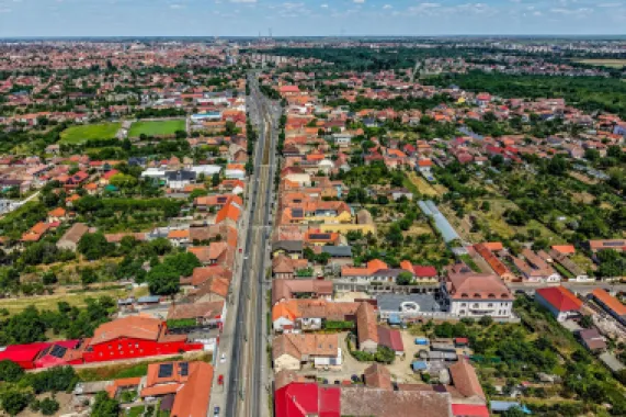 Casă solidă din cărămidă cu potențial EXCEPȚIONAL pe Calea Timișorii