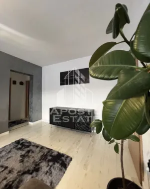 Apartament cu 3 camere ,zona Centrala