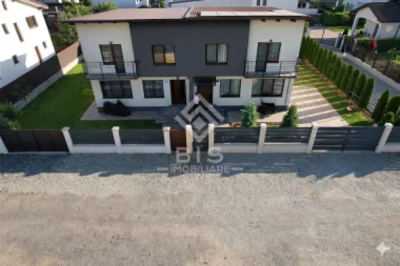 Logo BIS Imobiliare logo