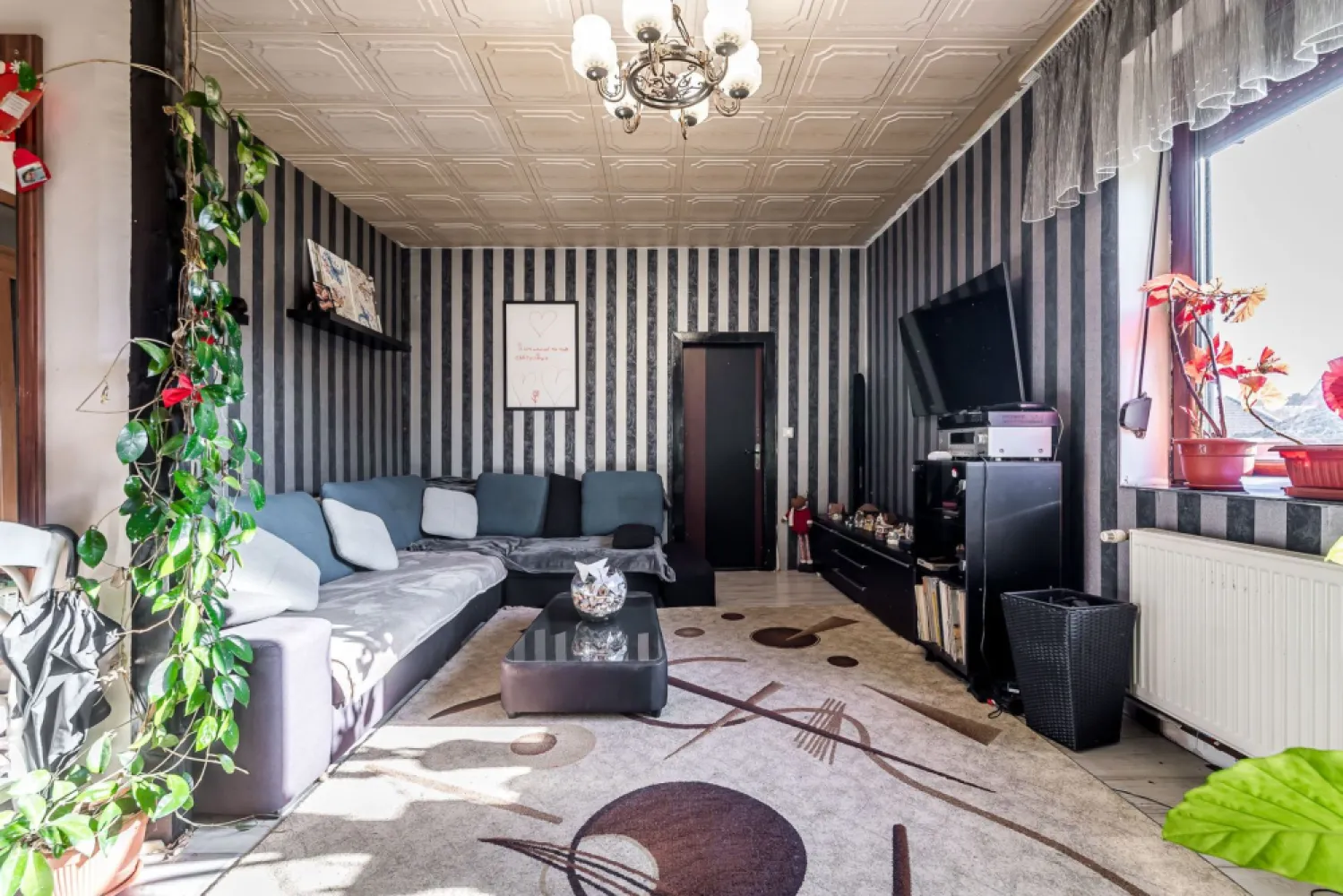 PREȚ NOU! Apartament cu 3 camere & curte | zona Malul Mureșului