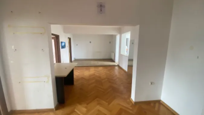 Piata Domenii - Ion Mihalache apartament 3 camere de vanzare