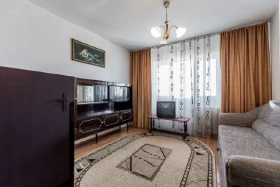 Apartament cu 3 camere în Podgoria Arad, vedere frumoasă, 2 balcoane