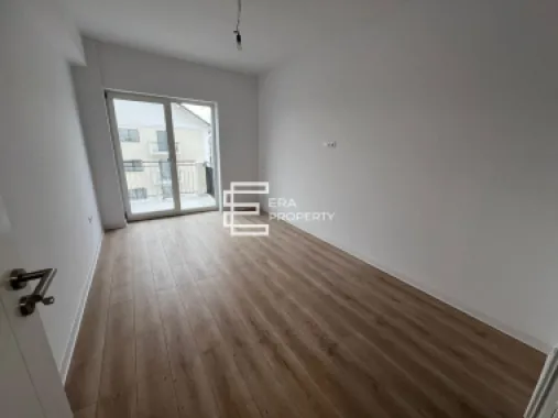 Apartament 3 camere, 80 mp,gradina 42 mp - Selimbar