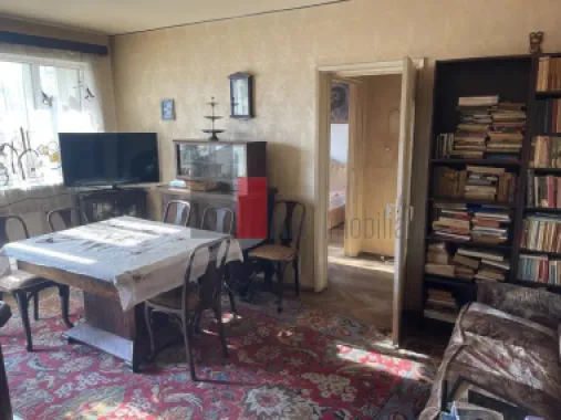 APARTAMENT 3 CAMERE -IANCU DE HUNEDOARA/ LANGA GUVERN