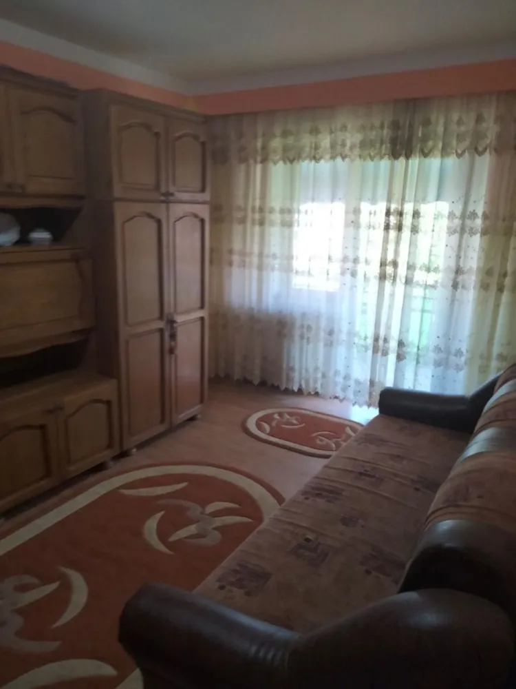 BRASADAS vinde apt. cu 2 camere la etajul 4 in Micro 17. - Agenția imobiliara BRASADAS vinde apartament cu 2 camere la etajul 4/4 in Micro 17.
Apartamentul este renovat si se vinde mobilat si utilat.
www.brasadas.com.