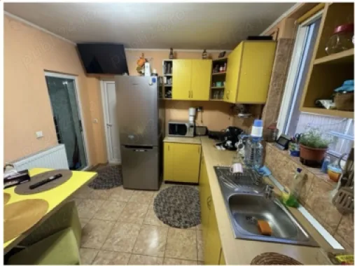 Ag BRASADAS vinde casa 3 cam curte superba Vatra luminoasa.