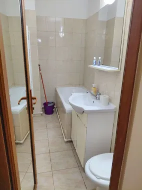 De inchiriat apartament cu o camera, parter, Mazepa 1, 260 euro