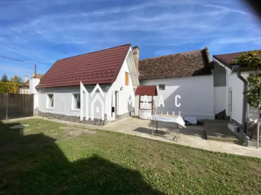 Proprietate individuală 12 camere | Cristian | 4 corpuri, 553 mp