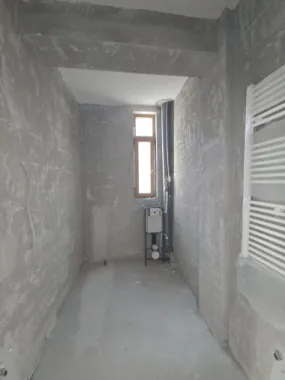 AP 2 CAM SPATIOS, LUMINOS, INTABULAT SI IN SUPER ZONA
