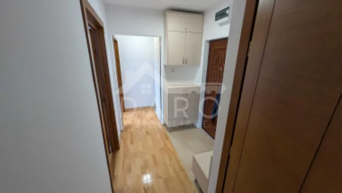 🏡 Apartament de închiriat – 3 camere decomandat