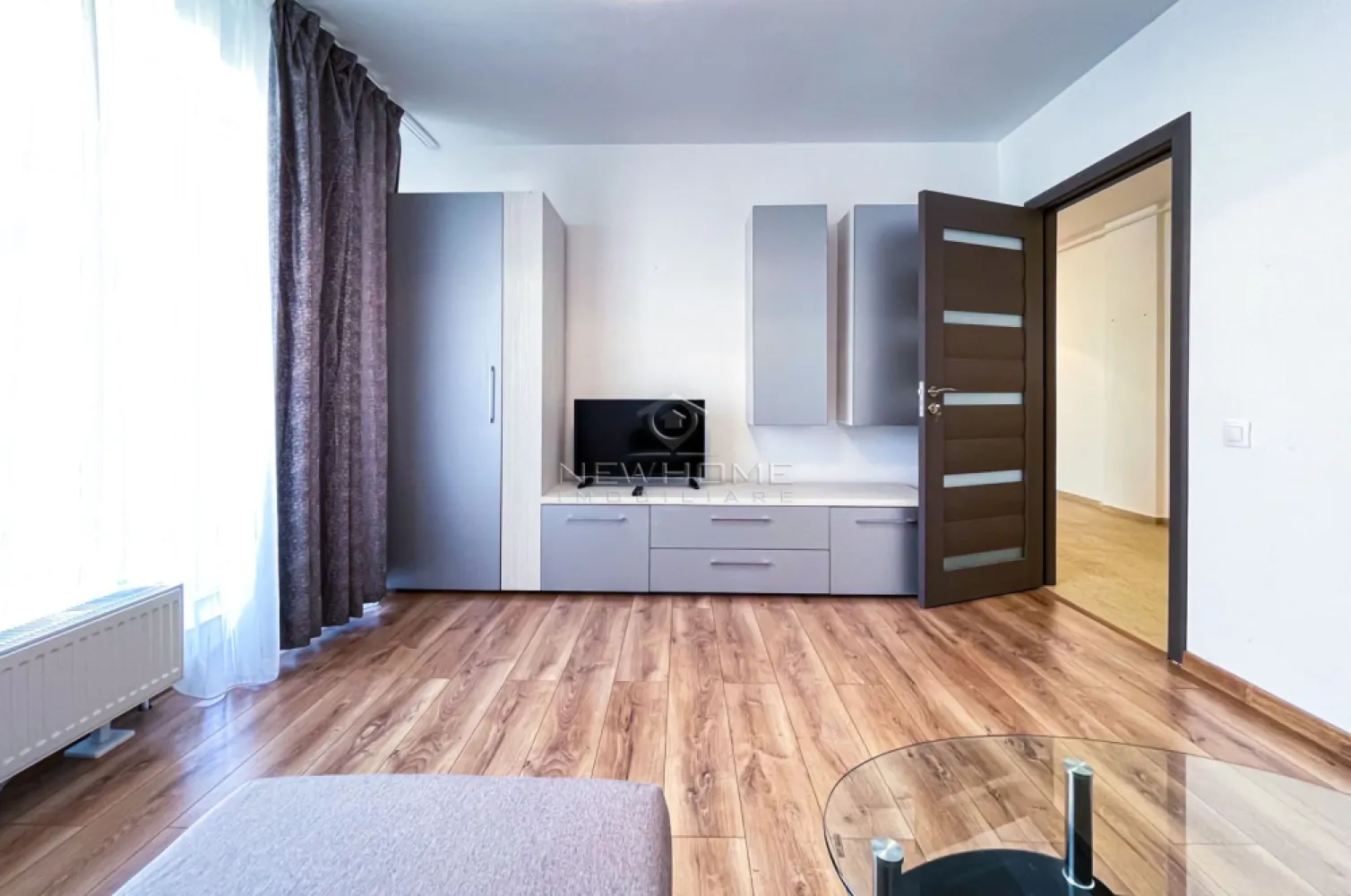 Apartament de inchiriat 2 camere decomandat zona Iulius Mall