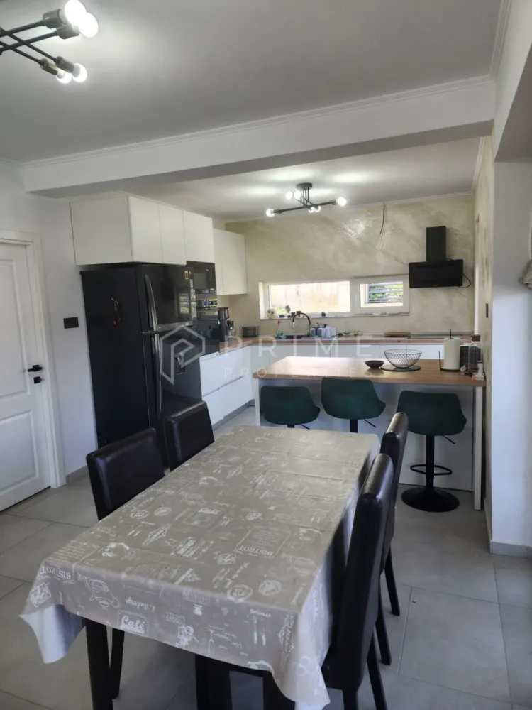 Casă individuală modernă | Livezeni | 120 mp utili | Mobilată Utilată