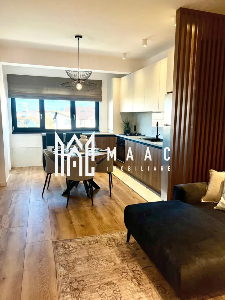 Apartament de închiriat | 2 camere | Lift | Garden Residence - MAAC-imobiliare oferă spre închiriere un apartament modern, situat în zona Piața Cluj, etaj 3/4, într-un bloc nou cu lift, cu suprafață utilă de 52 mp + balcon 3 mp și cu o compartimentare practică, decomandat : hol, living, dormitor, bucătărie, baie spațioasă. Se închiriază complet mobilat și utilat, cu finisaje premium și încălzire în pardoseală. Dispune de 2 locuri de parcare (1 subteran + 1 suprateran) În apropiere de puncte de interes mijloace de transport în comun și magazine. Condiții închiriere: -se percepe garanție în echivalentul unei chirii -nu se acceptă animale de companie Pentru vizionări sau alte detalii contactați-ne și specificați ID:CP2859194 (codul proprietății)