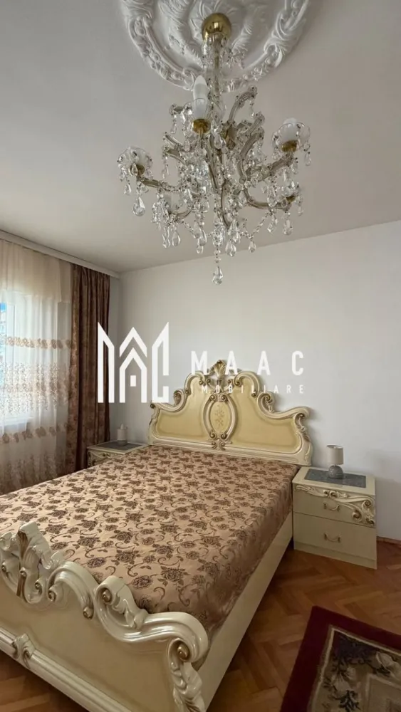 Apartament spațios la casă de închiriat I 110 mp + terasă 60 mp I Ștrand 2 - MAAC Imobiliare va propune spre inchiriere un un apartament generos situat la casă, în cartierul Ștrand 2 din Sibiu, într-o zonă liniștită de case. Proprietatea beneficiază de o locație foarte bună, fiind aproape de farmacii, magazine, parcuri și având stație de autobuz pe stradă.

Apartamentul are o suprafață totală de aproximativ 110 mp și este dispus pe parter și etaj, oferind spațiu și confort.

Compartimentare:
Parter:
hol de intrare
baie cu duș

Etaj:
2 camere luminoase, fiecare cu balcon propriu
ambele camere au acces la o terasă mare de aproximativ 60 mp
bucătărie cu balcon
cămară
baie cu cadă

Alte detalii:
curte comună
utilități separate
zonă liniștită de case

Preț: 700 € / lună
Fara animale de companie.
Condiții de închiriere: Se percepe o garanție în cuantumul unei chirii lunare, apartamentul se închiriază pe o perioadă minimă de 1 an.
Pentru mai multe detalii și programarea unei vizionări, vă invităm să contactați Maac Imobiliare, specificând ID: CP2965402.