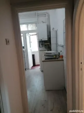 Ag BRASADAS închiriază ap 7 cam PARTER Pța Rosetti.