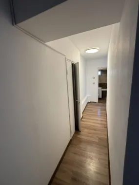 Inchiriez apartament 2 camere Piata Victoriei