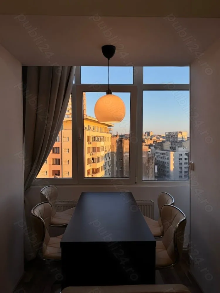 BRASADAS închiriază ap 2 camere - Sala Palatului - Bucuresti - Agenția imobiliara BRASADAS închiriază apartament 2 camere ( garsoniera dubla) 43 mp, situat la intratrea in Parcul Cismigiu si vis a vis de Sala Palatului . Apartamentul este recent renovat si este dotat cu centrala proprie , termostat electonic wireless, aer consitionat, plita electrica, hota, masina de spalat vase, frigider incorporabil, masina de spalat rufe, încuietoare smart cu amprenta, cablu Tv si internet.
Pentru mai multe oferte accesați www.brasadas.com