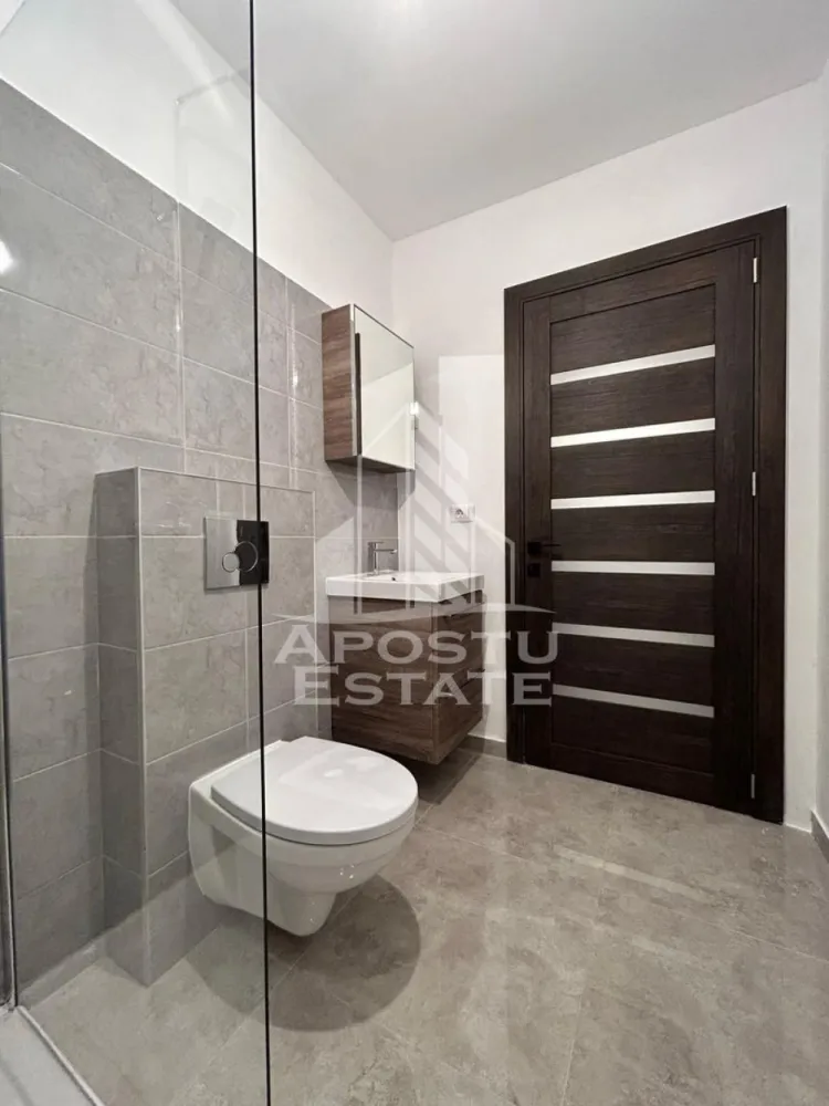 Casa individuala pe parter, 4 camere si 2 bai, 530 mp teren