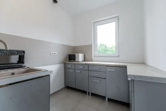 Casa cu potential multiplu cu teren generos pe strada Dunarii