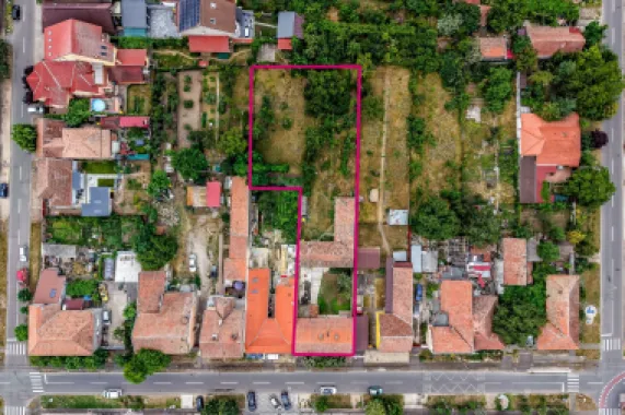 Casa cu potential multiplu cu teren generos pe strada Dunarii