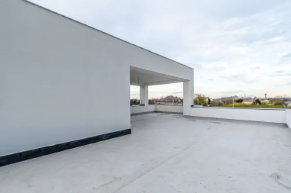 Vilă nouă cu terasă panoramică – design premium, 4 dormitoare, în Gai