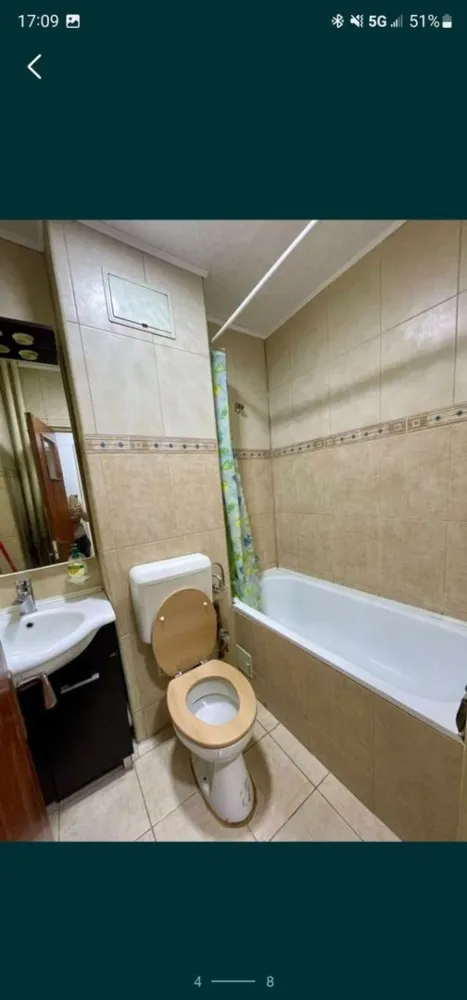 Particular închiriez Garsonieră dublă 420€ Mega mall - Particular închiriez Garsonieră dublă etaj 1 din 12 în intersecție la Delfinului lângă Mega mall, locuința dispune de 2 camere una de 17 metri pătrați urmând cealaltă de 10 metri pătrați, având o suprafață totală utilă de 40 de metri pătrați,este amplasată ca vedere pe spate fiind ferită de zgomotele de mașini, garsoniera se închiriază cum se prezintă în imagini mobilată utilată,
În apropierea locuinței veți regăsi foarte multe facilități cum ar fi...!
Piața Delfinului 
Lidl 
Parcuri de joacă copiii 
Grădinițe& școli 
Mega mall 
Farmacii 
Magazine 
Sală de fitness 
Stația de autobuz 104 101 335
Stația de tramvai 14 21 
Etc...
Toate acestea le aveți la 2 minute distanță față de locuință pe jos... pentru cei care cunosc zona știu acest lucru, pentru cei care nu cunosc vă veți convinge la fața locului!
Se închiriază pe termen lung,1+1 chirie 420€ 
Garsoniera este liberă și disponibilă pentru închiriat!
Rog și ofer seriozitate!
Nu are centrală! 
Bloc 1979
Se predă cu saltea nouă pat 
Curata și igienizată