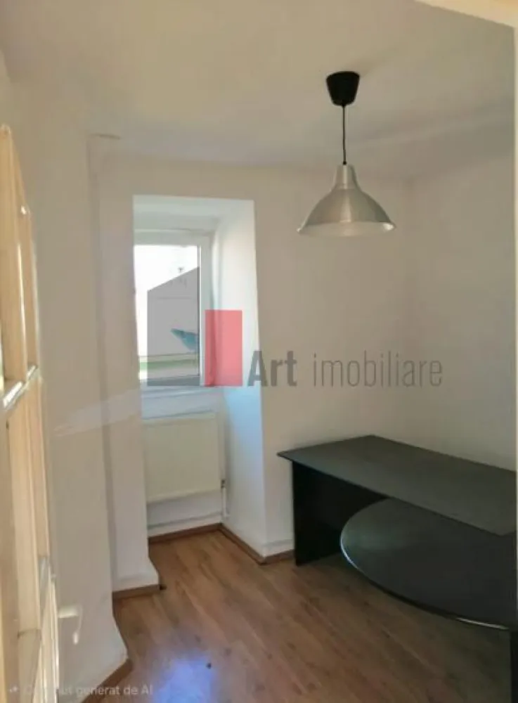 Spatiu birouri de inchiriat in Piata Foisorul de Foc 100 mp - Spatiu birouri de inchiriat in Piata Foisorul de Foc, 100 mp, 6 camere, terasă, intrare exclusiva, et 3. Ideal firma, cabinet, agentie, office. Centrala, a.c., termopan,