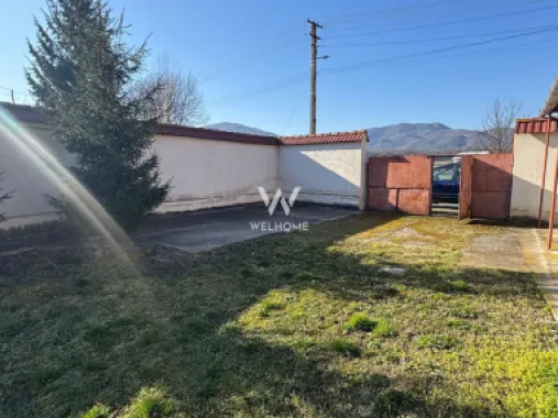 Casa cu lac in curte, Sacel, Sibiu