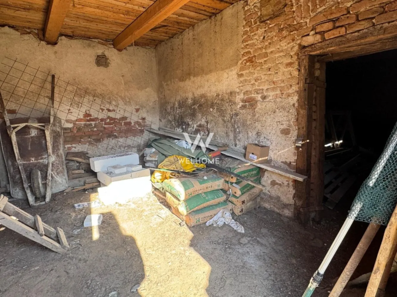 Casa cu lac in curte, Sacel, Sibiu