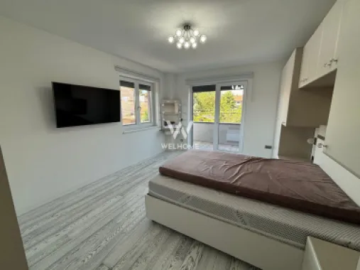 Apartament de 3 camere de închiriat, în bloc nou, zona Trei Stejari