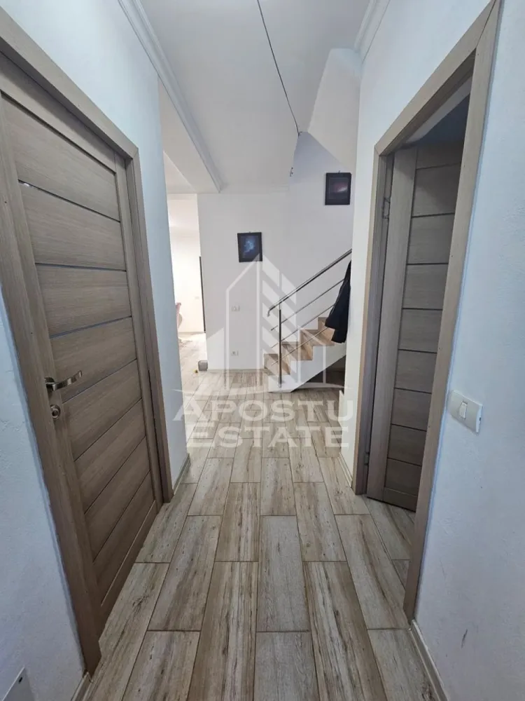 Duplex luminos de vanzare Utvin