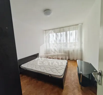Apartament cu 2 camere de vanzare , Zona Cetății, Timisoara