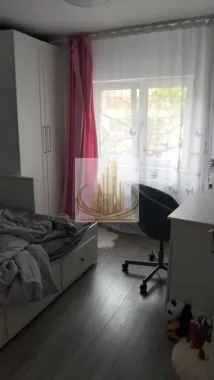 Apartament 3 camere et 2 Lipovei
