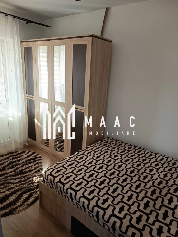 Apartament de vânzare - MAAC IMOBILIARE vă propune spre vânzare un apartament cu 2 camere situat în zona Nord din Râmnicu Vâlcea (zona Cati și Sile), într-o locație liniștită și bine conectată la principalele puncte de interes ale orașului.

Apartamentul este amplasat la etajul 5 din 5, fiind luminos și bine compartimentat, ideal pentru locuință personală sau pentru investiție.

Locuința dispune de o compartimentare practică, fiind formată din:

2 camere

bucătărie

baie

hol

balcon

Apartamentul beneficiază de centrală termică proprie și instalație pe cupru, oferind confort termic și eficiență în consum.

Un alt avantaj important este faptul că se vinde complet mobilat și utilat, exact ca în fotografii, fiind pregătit pentru mutare imediată, fără investiții suplimentare.

Zona este una liniștită și foarte accesibilă, în apropiere aflându-se școli, magazine, mijloace de transport și alte facilități, ceea ce face proprietatea potrivită atât pentru locuit, cât și pentru investiție.

 Pentru mai multe informații sau pentru programarea unei vizionări, echipa MAAC IMOBILIARE vă stă la dispoziție.
CP2970191