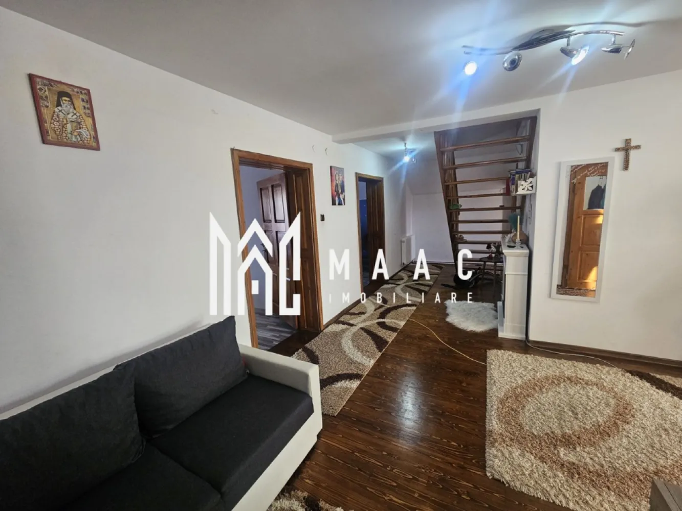 Casa individuala | Teren 450 mp | Garaj | Piata Cluj