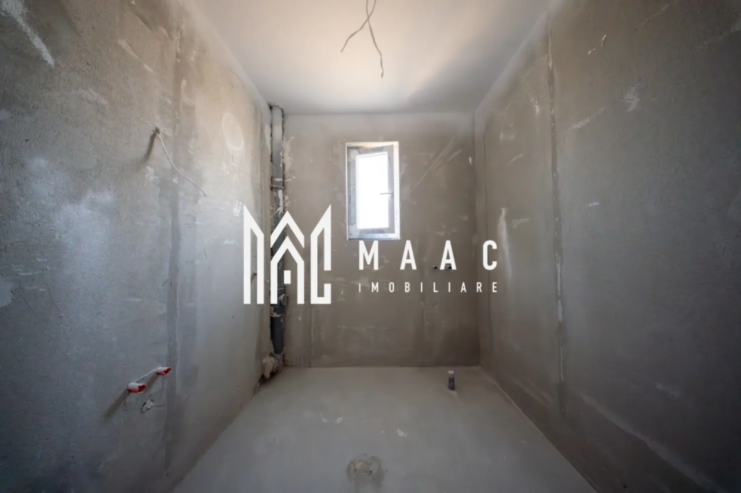 Apartament 2 camere I Rate la dezvoltator I Selimbar I - MAAC Imobiliare va propune spre vanzare apartamente cu 2 sau 3 camere cu rate direct la dezvoltator!
*Apartamentele cu 2 camere au 47mp sau 55mp si sunt compuse din living+bucatarie open space, baie cu geam, logie de 4mp.
*Apartamentele cu 3 camere au 75 mp sunt compuse din living+bucatarie open space, 2 dormitoare, 2 bai, logie de 8 mp si se vand cu 33000 eur avans + 600 eur rate pe 30 ani direct la dezvoltator sau 169000 eur ,tva inclus

Pentru mai multe detalii precizati ca ati vazut anuntul cu ID CP2967177