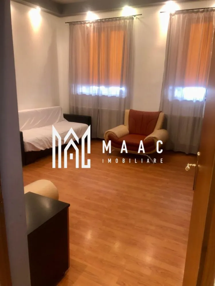 Garsoniera 43 | Decomandat | Modern - MAAC Imobiliare vă propune spre închiriere o garsonieră spațioasă situată în zona ultracentrală, ideală pentru persoanele care își doresc acces rapid la punctele de interes din oraș. Proprietatea are o suprafață de 43 mp și beneficiază de o compartimentare practică, fiind luminoasă și bine organizată pentru un confort optim în utilizarea zilnică. Locuința dispune de cameră generoasă, bucătărie și baie, oferind spațiul necesar pentru un stil de viață urban confortabil.

Garsoniera este amplasată într-o zonă ultracentrală apreciată pentru accesul facil către magazine, servicii, instituții și zone de interes ale orașului. Datorită poziționării și compartimentării, proprietatea reprezintă o opțiune potrivită pentru închiriere pe termen lung.

Compartimentare și dotări:
-bucătărie separată
-dormitor
-cabină de duș
-mașină de spălat
-curte comună

Proprietatea se închiriază pe o perioadă minimă de 1 an.

Nu sunt acceptate animale de companie.

Se percepe o garanție în cuantumul unei chirii lunare.

Pentru mai multe detalii vă rugăm să menționați telefonic că ați văzut anunțul cu numărul CP2964187.