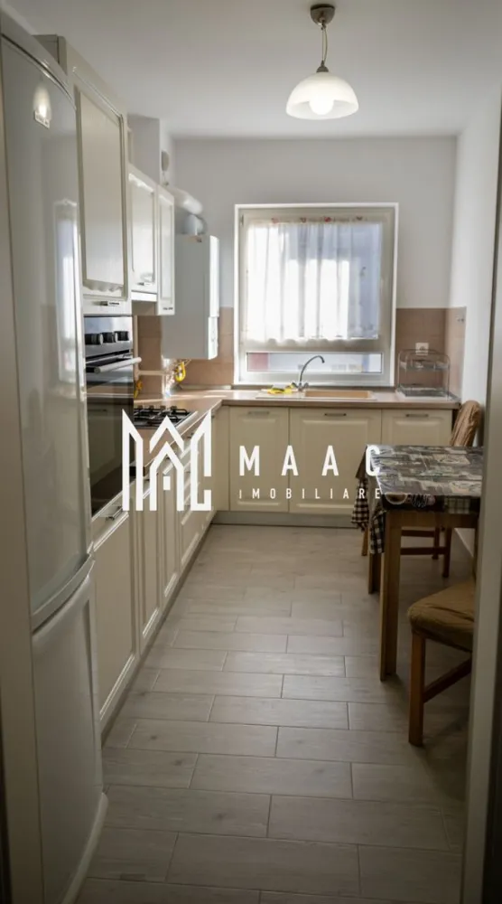 Apartament 2 camere | 56MPU | Balcon | Avantgarden - MAAC Imobiliare vă propune spre închiriere un apartament cu 2 camere situat în cartierul Avangarden, într-o zonă liniștită și în continuă dezvoltare, apreciată pentru accesul facil către zonele de interes ale orașului și pentru atmosfera rezidențială modernă. Locuința are o suprafață utilă de 56 mp, este luminoasă și bine compartimentată, oferind un spațiu confortabil pentru locuire. Apartamentul beneficiază de balcon, centrală proprie, bucătărie mobilată, aer condiționat și loc de parcare, fiind potrivit pentru persoanele care își doresc confort și funcționalitate într-un ansamblu rezidențial modern.

Imobilul dispune de lift, iar apartamentul este echipat cu dotări care asigură un nivel bun de confort pentru locuirea pe termen lung.

Detalii și compartimentare:
-suprafață utilă 56 mp
-dormitor
-centrală proprie
-bucătărie
-balcon
-aer condiționat
-loc de parcare
-imobil cu lift
-mașină de spălat

Nu se acceptă animale de companie.

Se percepe o garanție în cuantumul unei chirii lunare.

Perioada minimă de închiriere este de 12 luni.

Pentru mai multe detalii vă rugăm să menționați telefonic că ați văzut anunțul cu numărul CP2970018.