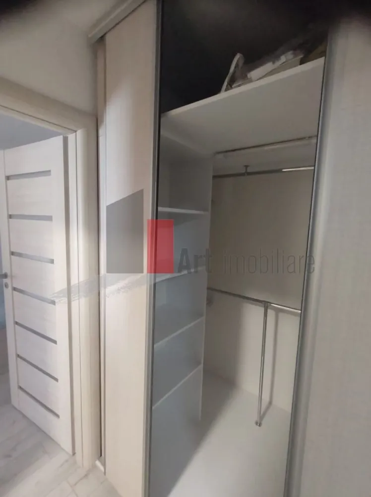 Vânzare apartament 2 camere Park Lake - IOR