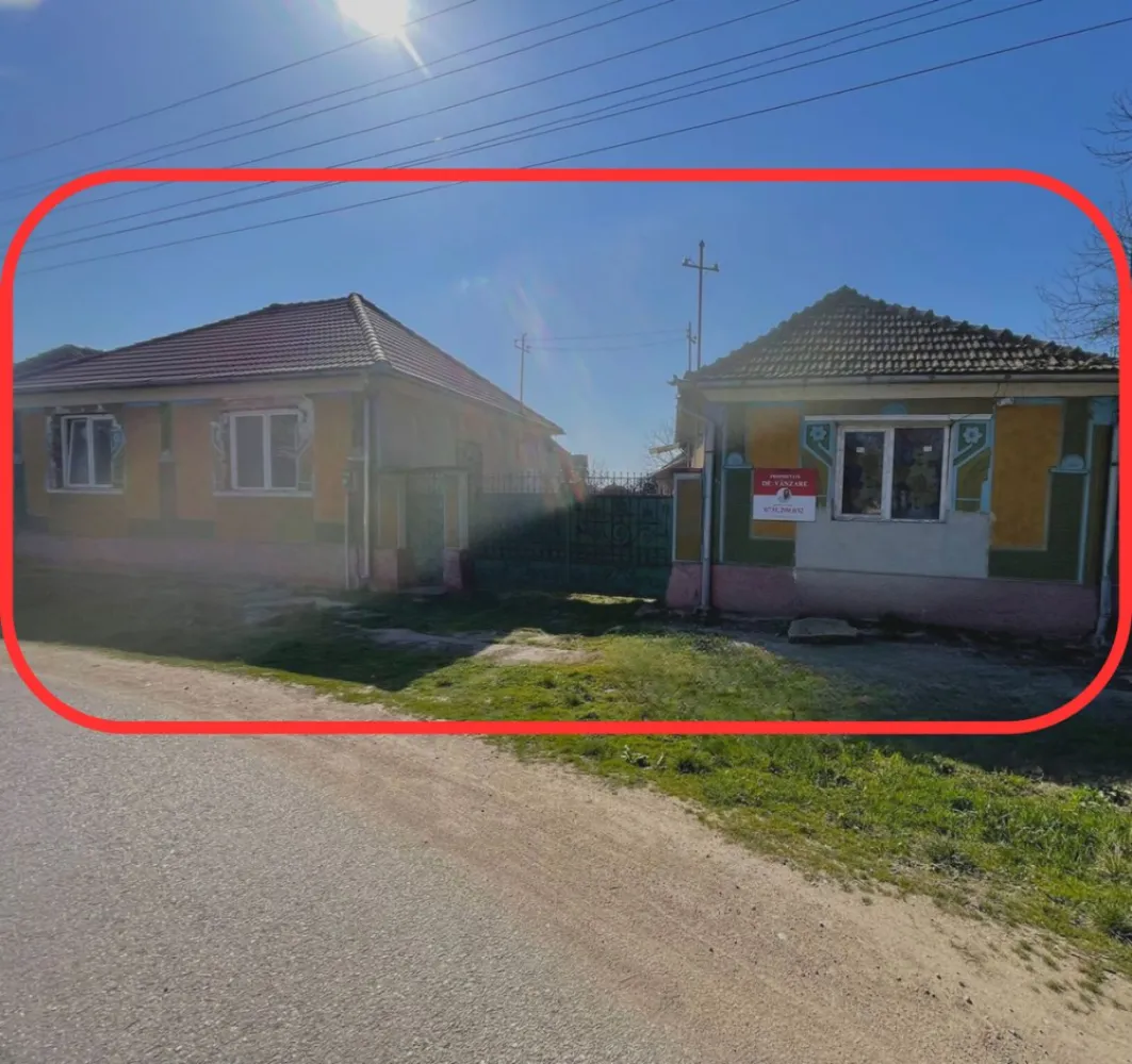 Casa cu teren 900 MP Cheresig Com Toboliu-Pret 39.900 EURO Neg. - Casă cu două corpuri și teren generos de 900 mp în Cheresig – ideală pentru locuit sau investiție

IMMOSELL vă propune în exclusivitate o proprietate situată în Chereșig, comuna Toboliu, într-o zonă liniștită, perfectă pentru cei care caută liniște, spațiu și potențial de dezvoltare.

Proprietatea este amplasată pe un teren intravilan de 900 mp și este compusă din două corpuri de clădire, oferind multiple posibilități: locuință pentru două familii, casă + spațiu pentru oaspeți sau investiție.

🔹 Primul corp de clădire – în stadiu avansat de renovare

acoperiș nou

instalație electrică complet schimbată

șape de beton turnate

izolație realizată

ferestre noi

Compartimentare: 3 camere, hol, baie și terasă – pregătită pentru a fi finalizată după preferințele noului proprietar.

🔹 Al doilea corp de clădire

3 camere

anexe gospodărești

🔹 Utilități:

curent electric

canalizare

fântână

încălzire pe sobă

Proprietatea se vinde exact ca în fotografii, oferindu-vă oportunitatea de a o amenaja după propriul gust.

✔ Acces auto în curte
✔ Locuri de parcare în curte și în fața casei
✔ Teren generos pentru grădină, livadă sau relaxare

O alegere foarte bună pentru locuință permanentă, casă de vacanță sau investiție într-o zonă liniștită, aproape de oraș.

Pret : 39.900 euro neg

Tel: 0731290032