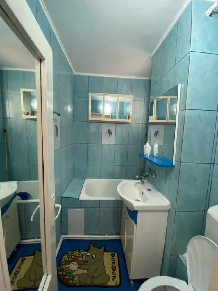 De vanzare apartament cu 2 camere mobilat si utilat, Micro 38, etaj 3
