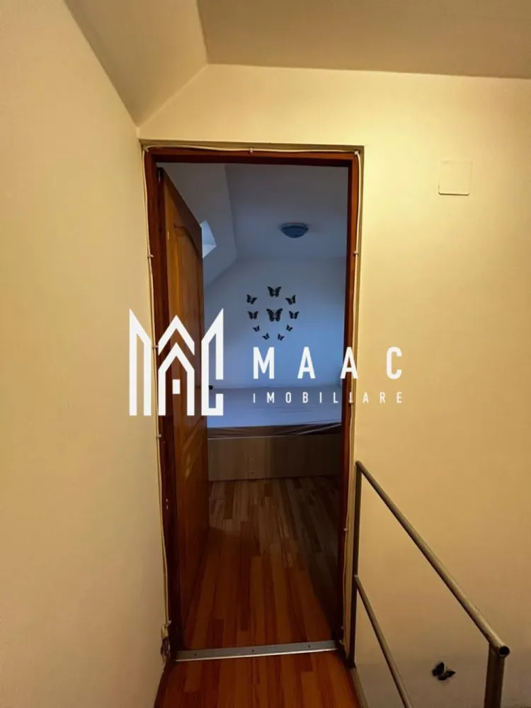 Mansardă 63 mp | Etaj 5 | Zona Rahovei - MAAC Imobiliare vă propune spre vânzare o mansardă spațioasă, cu suprafață totală de 63 mp, situată pe strada Rahovei, la etajul 5, într-o zonă bine poziționată, aproape de mijloace de transport, magazine și principalele puncte de interes ale orașului. Proprietatea reprezintă o opțiune atractivă atât pentru locuință proprie, cât și pentru investiție.

Locuința beneficiază de o compartimentare funcțională, oferind un spațiu bine organizat și luminos, datorită poziționării la ultimul nivel.

Compartimentare:
-Living generos
-Dormitor
-Bucătărie
-Baie

Caracteristici principale:
-Suprafață totală: 63 mp
-Etaj: 5
-Spații luminoase
-Posibilitate de amenajare după preferințe
-Acces facil către zone comerciale, transport și servicii

Mansarda este întreținută și poate fi locuită imediat sau personalizată în funcție de viziunea viitorului proprietar. Amplasarea pe strada Rahovei oferă un echilibru între liniște și acces rapid către principalele rute ale orașului.

Pentru mai multe detalii, vă rugăm să specificați telefonic că ați văzut anunțul cu ID CP2832819.