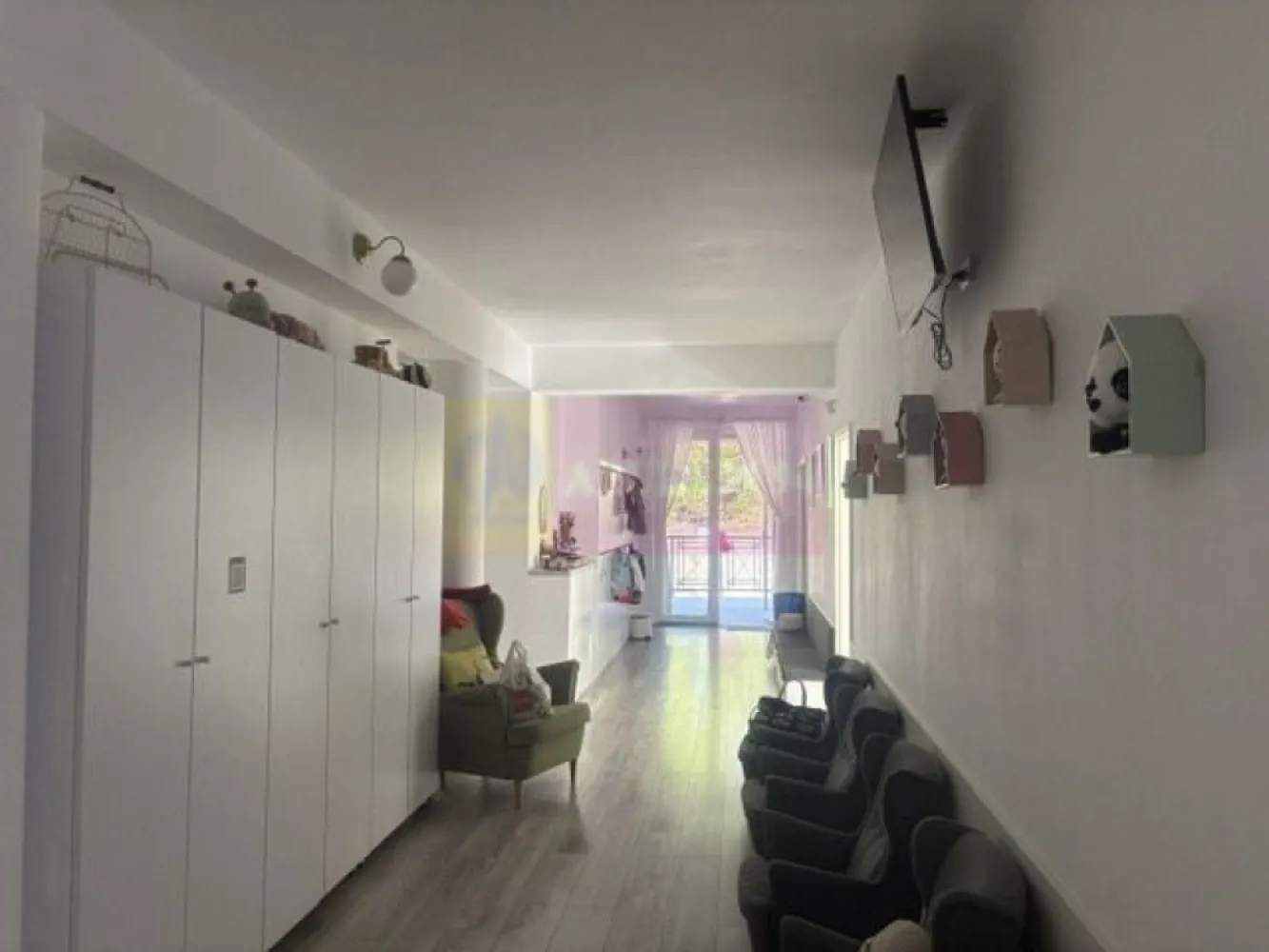 Vila D+P+1+M cu teren 446 mp Drumul Sarii.