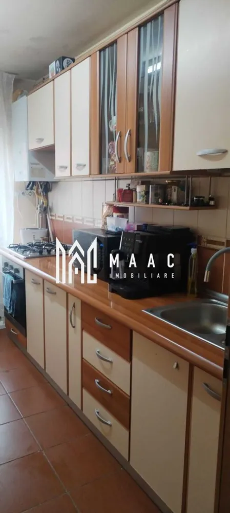 Apartament de vânzare Sibiu | 2 camere decomandat | Vasile Aaron
