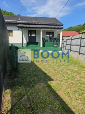 Casa 4,5 Km de Rm. Valcea | Centrala pe gaz | Mutare imediata