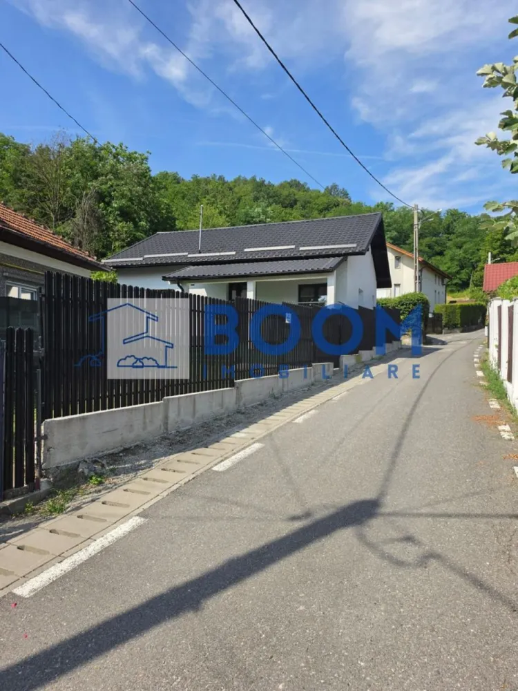 Casa 4,5 Km de Rm. Valcea | Centrala pe gaz | Mutare imediata