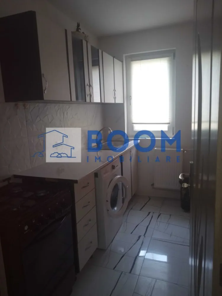 Apartament de inchiriat | Zona Tic Tac | Complet mobilat | - BOOM Imobiliare vă propune spre închiriere apartament gata de mutare – Zona Tic Tac, la un pret avantajos.

Stare: Mobilat și utilat complet
Disponibilitate: Imediată
• Confort maxim: Compartimentare excelentă, spațios și luminos.
• Complet echipat: Mobilier modern și electrocasnice incluse.
• Poziție ideală: Zonă foarte liniștită, ferită de zgomot.
• Locuri de parcare: Disponibile în apropierea imobilului.
 Facilități în zonă (la doar câteva minute de mers pe jos):
• Supermarketuri pentru cumpărături zilnice.
• Școli și grădinițe pentru copii.
• Stații de transport în comun.

Pentru detalii suplimentare și stabilirea unei vizionari va rugam sa contactati echipa MAAC Imobiliere, specificand CP3195672